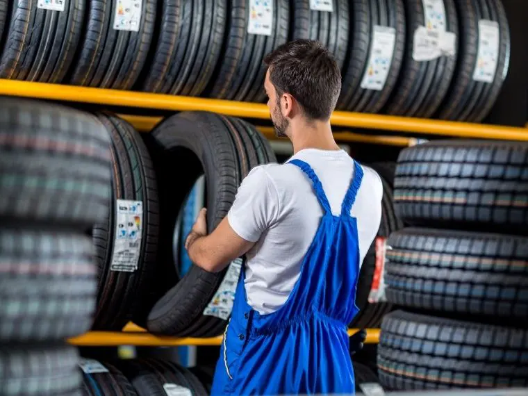 Uzundere Oto Lastikçi